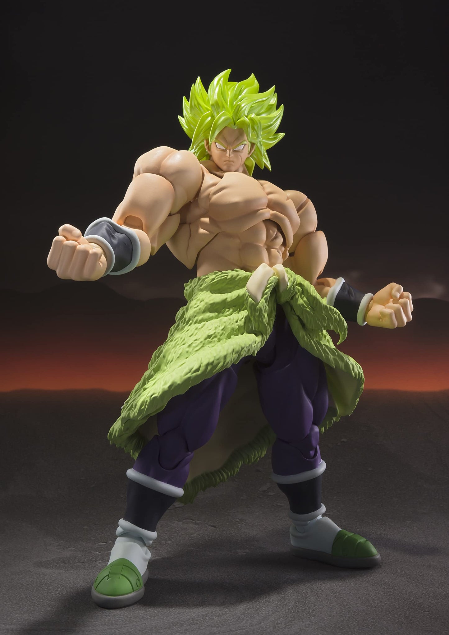 S.H. Figuarts Dragon Ball - SS Broly Full Power