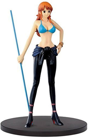 Banpresto One Piece DXF Film Gold - Nami