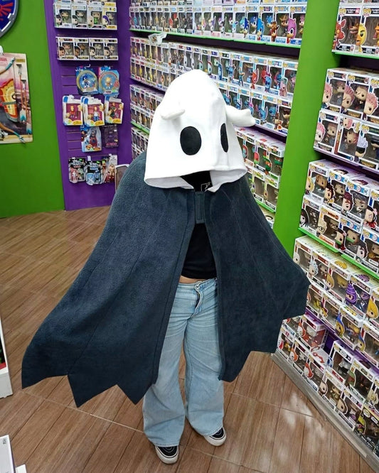 Capa con Gorro Hollow Knight