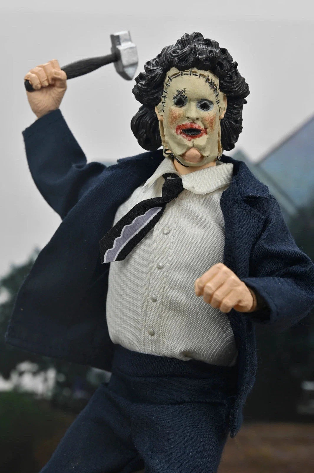 NECA - Texas Chainsaw Massacre Leatherface with Pretty Woman Mask 50th Anniversary